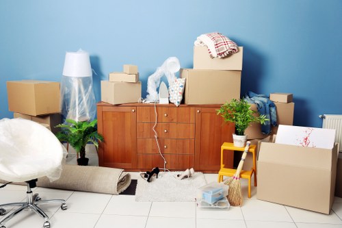 Local removals service for homes in Goodmayes